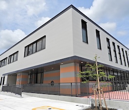 飯田いほはら児童館外観